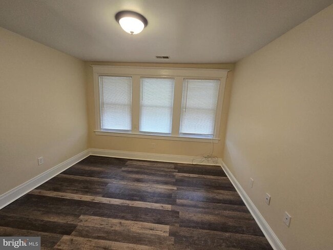 Building Photo - 915 MacDade Blvd