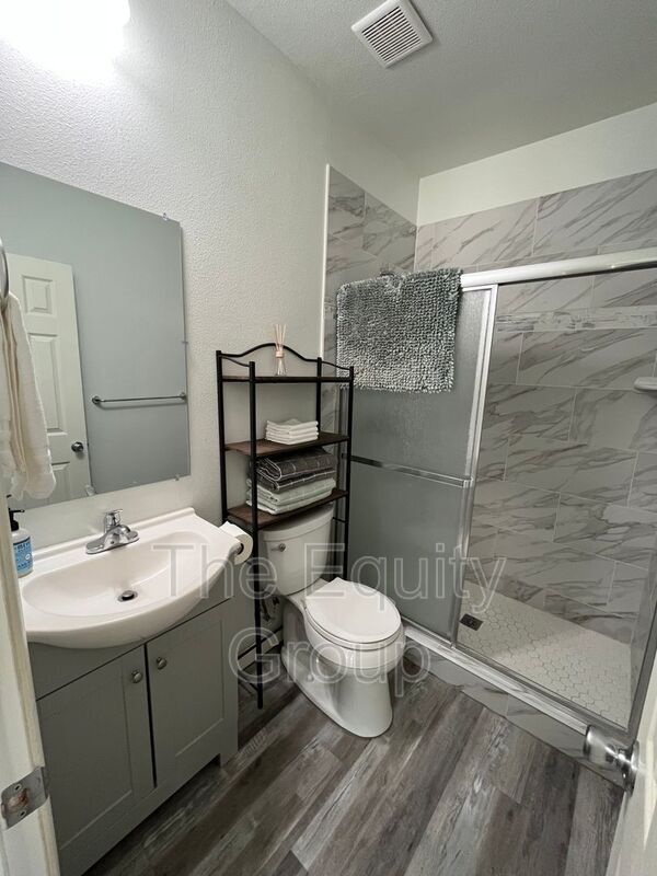 Building Photo - 650 Auburn St