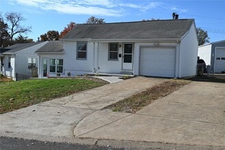 Building Photo - 9510 Lydell Dr