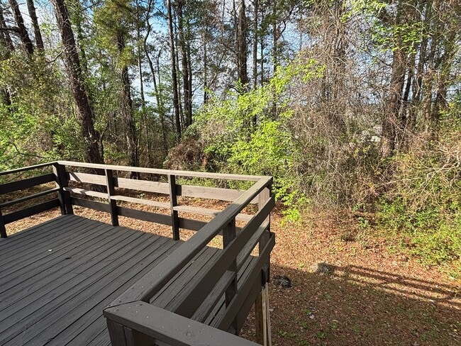 Building Photo - Charming 3BR Home in Columbus – Pet Friendly & Move-In Ready!