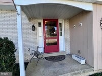 Building Photo - 918 Rockwell Rd