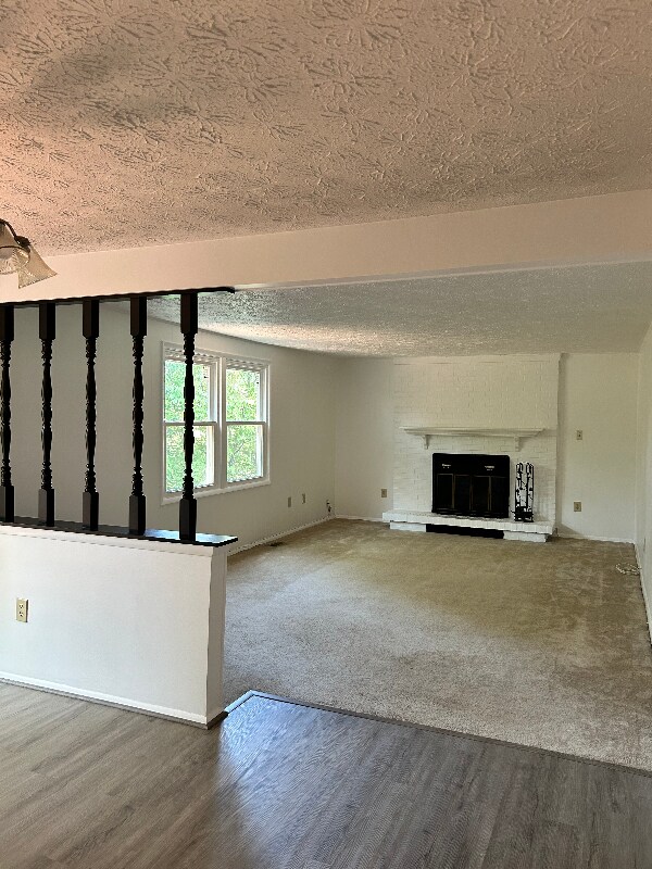 Building Photo - 1200 Cabinwood Pl