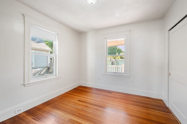 Building Photo - 62-64 Flett Rd