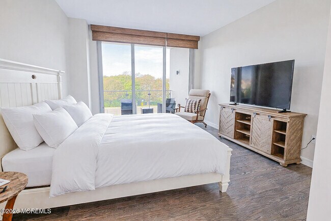 Building Photo - 30 Melrose Terrace