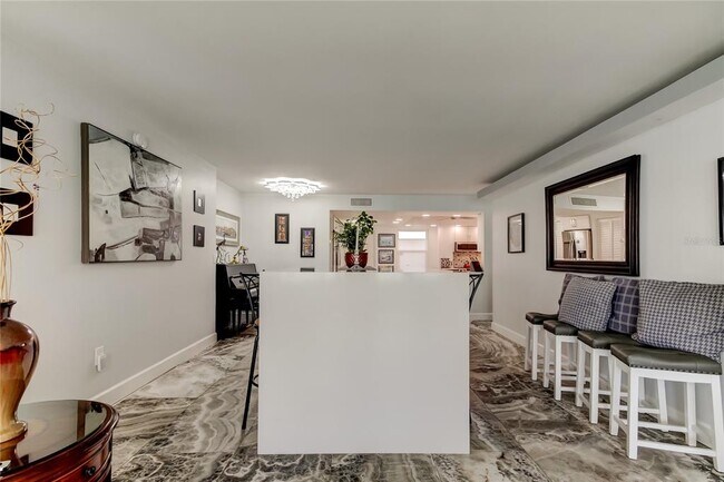 Building Photo - 5200 Brittany Dr S