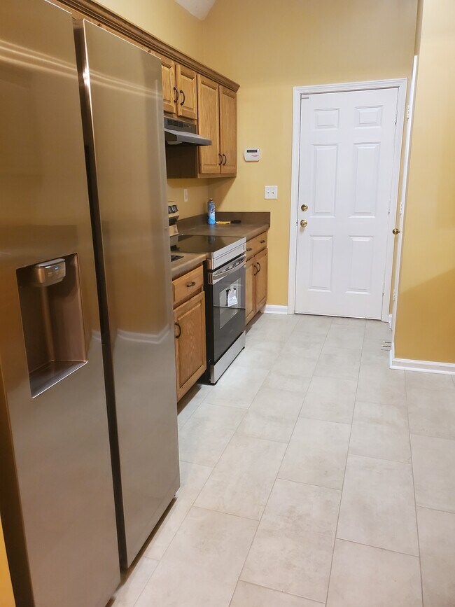 Building Photo - 4616 Tulip Bend Dr