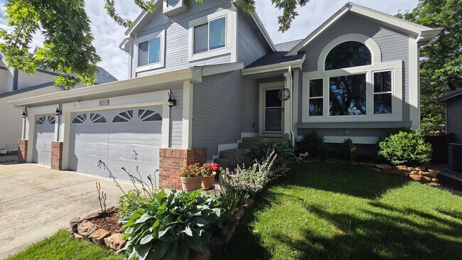 Building Photo - Beautiful 4 Bedroom 3.5 Bath Home - Longmont!