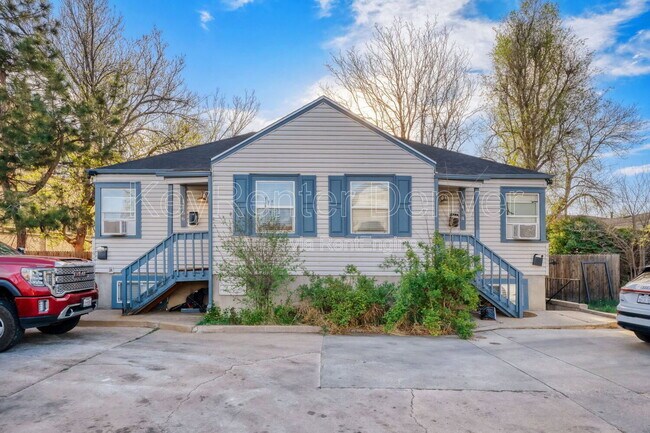 Building Photo - 1456 Ivy St