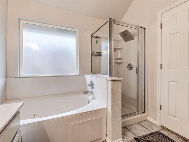 Building Photo - Gated 3 Bed 2 Bath 2 Car home of The Villa...