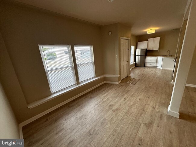 Building Photo - 1670 Chichester Avenue