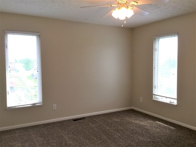 Building Photo - 6486 Cumberland Lake Ct