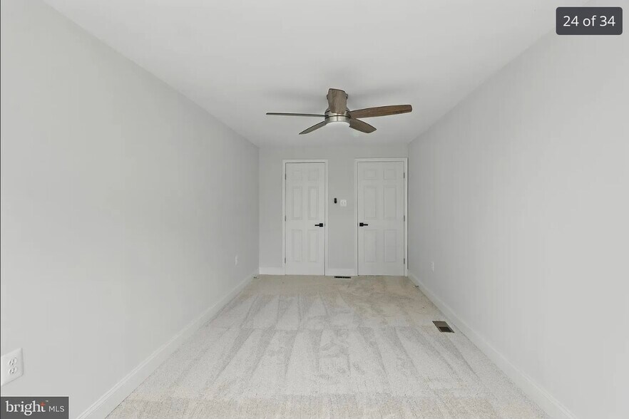 Building Photo - 118 S Conkling St