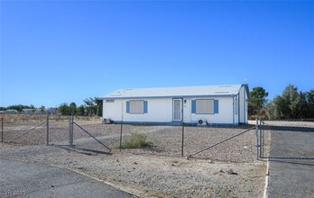 Building Photo - 4101 Paiute Blvd