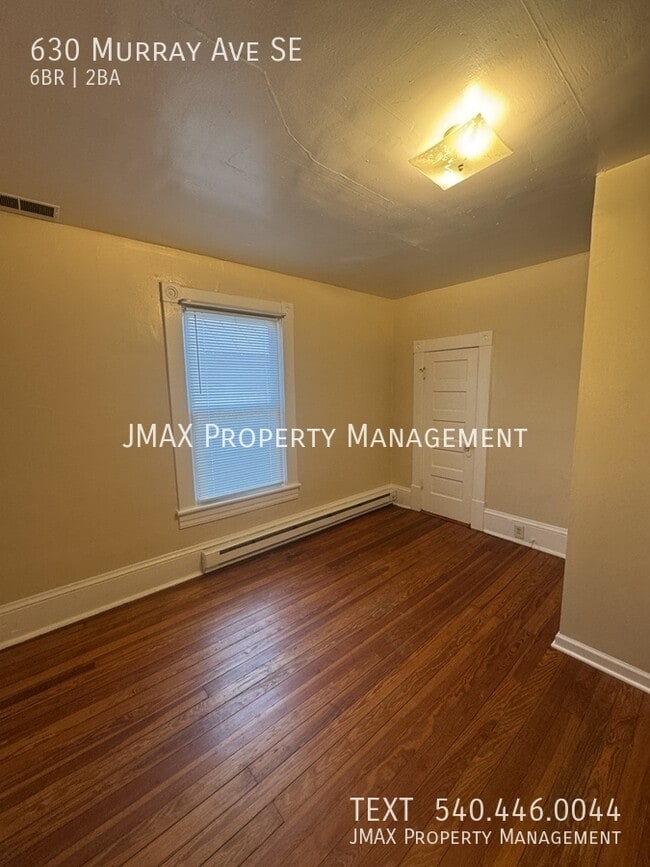 Building Photo - 630 Murray Ave SE