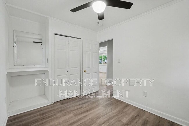 Building Photo - 9500 Ridgemoor Ave