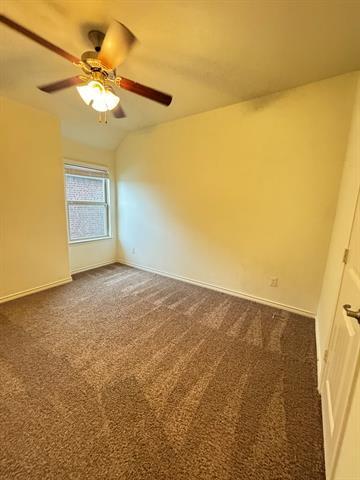 Building Photo - 10020 Long Branch Dr