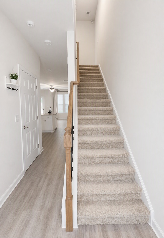 Building Photo - 3457 Sumersbe court