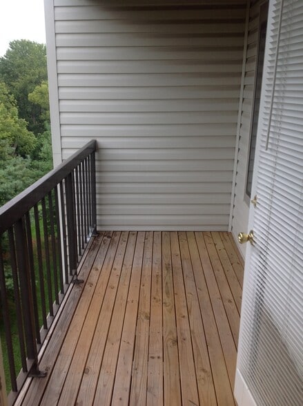 Building Photo - 9560 Cannoneer Ct