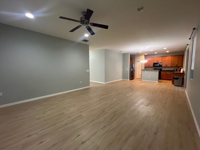 Building Photo - Beautiful 3 Bedroom 2 Bathroom Home, with Scenic Backyard View. Ormond Beach in Hunter's Ridge Co...