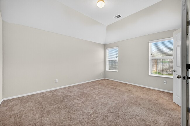 Building Photo - 923 Steel Blue Dr