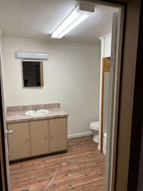 Building Photo - 108 Aymar Dr