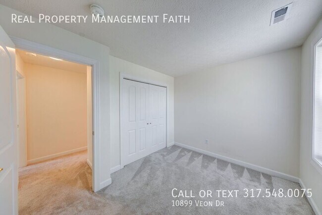 Building Photo - 10899 Veon Dr