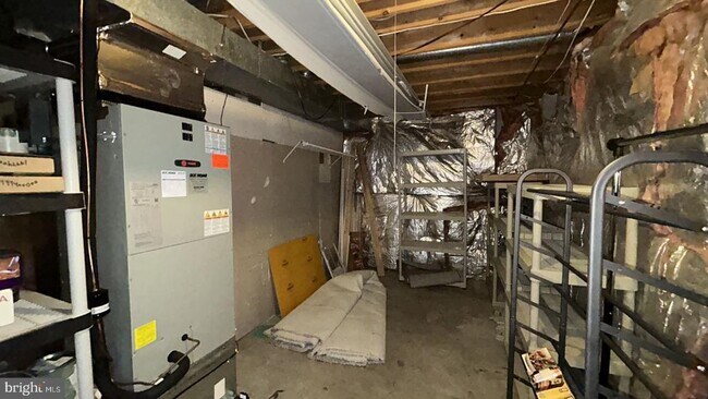 Building Photo - 215 Hitching Post Dr