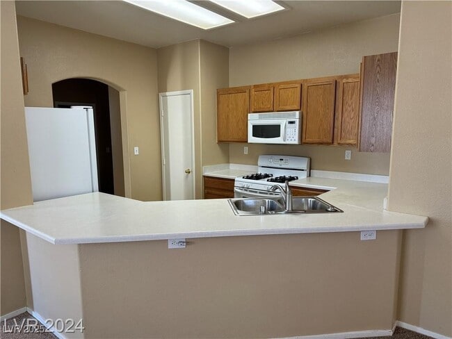 Building Photo - 7804 Idle Spring Ct