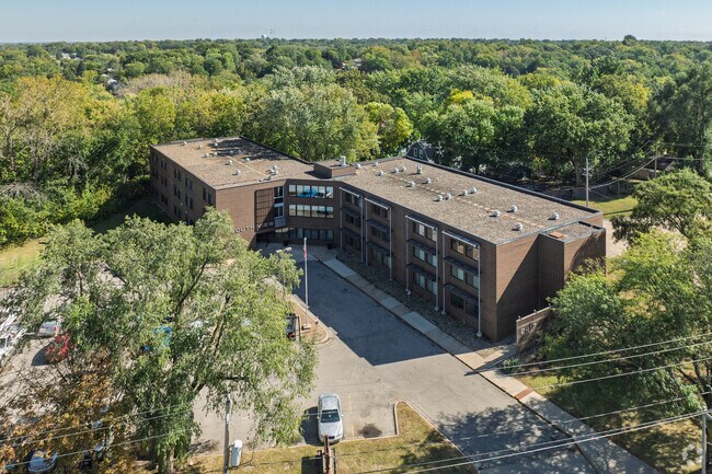 Aerial Photo - Southview Manor