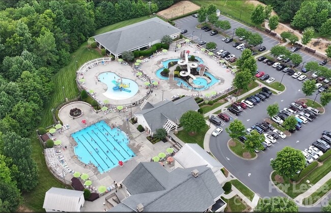 Building Photo - 7019 Hamilton Mill Dr