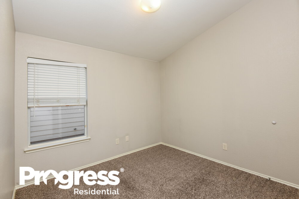 Building Photo - 1268 Kielder Cir