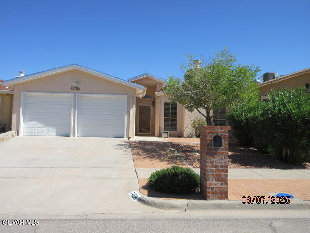 Primary Photo - 745 Espada Dr