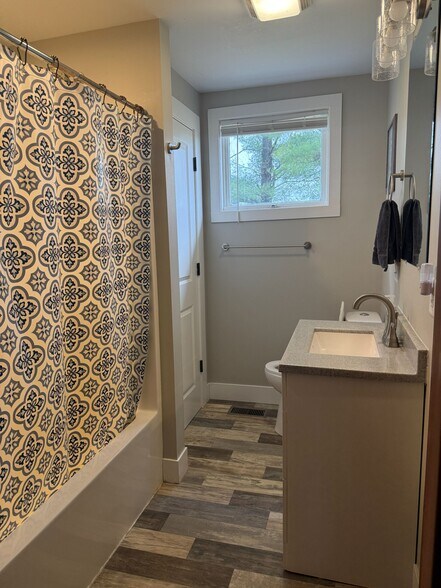 Building Photo - 6508 S County Road 0