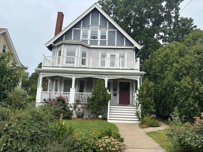 Building Photo - 603 High St