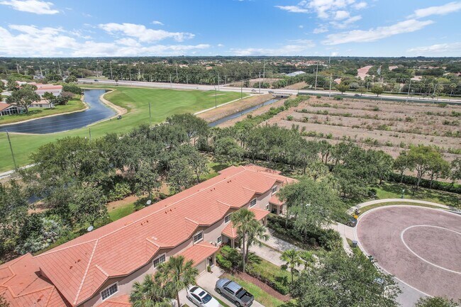 Building Photo - 6599 Old Farm Trail