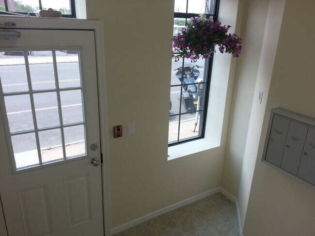 Building lobby - 218 N Franklin St
