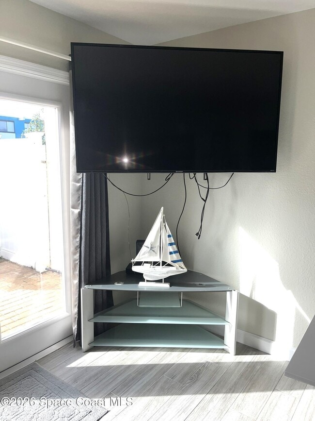 Building Photo - 8309 Rosalind Ave