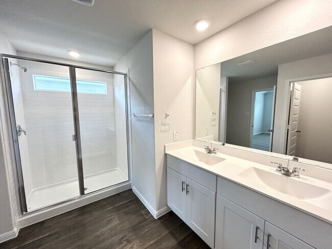 Building Photo - New 4 Bd 2 Ba Home Available for Move In!