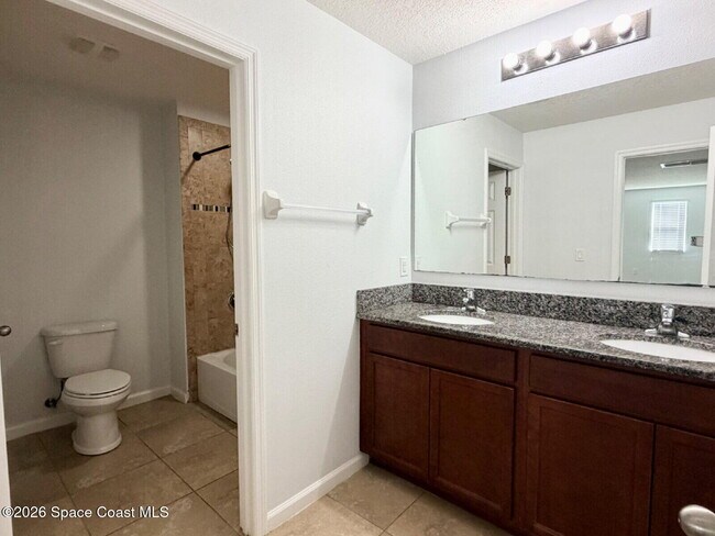 Building Photo - 1623 Musgrass Cir