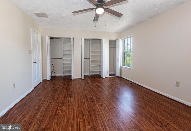 Building Photo - 2406 Rosecroft Ct