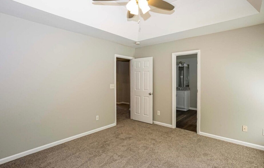 Building Photo - 8620 Berrybrook Ln