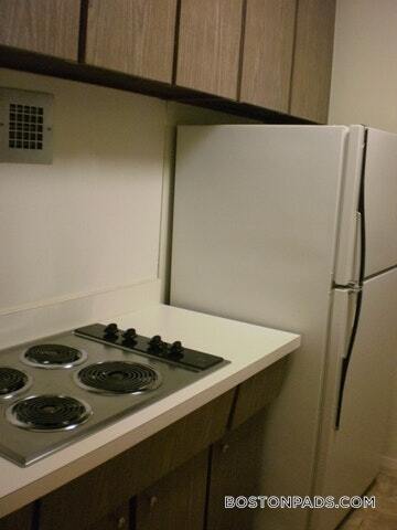 Building Photo - 1455 Commonwealth Ave