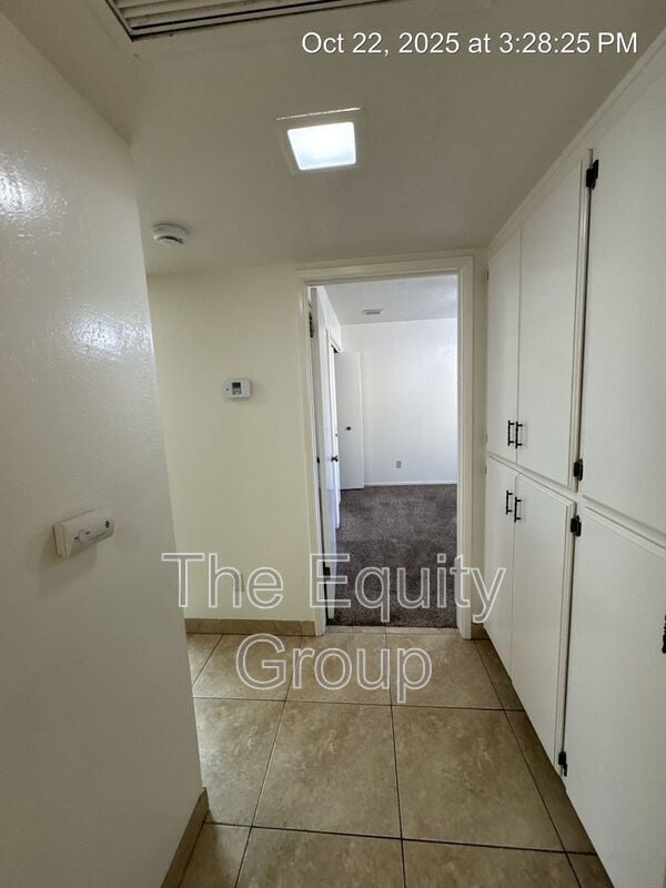Building Photo - 2038 E Vassar Ave