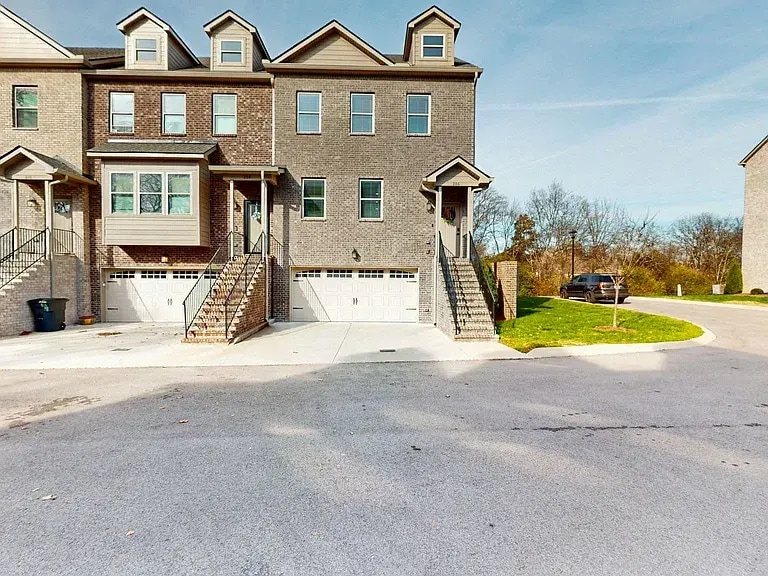 Building Photo - 206 Charlotte Everly Cir