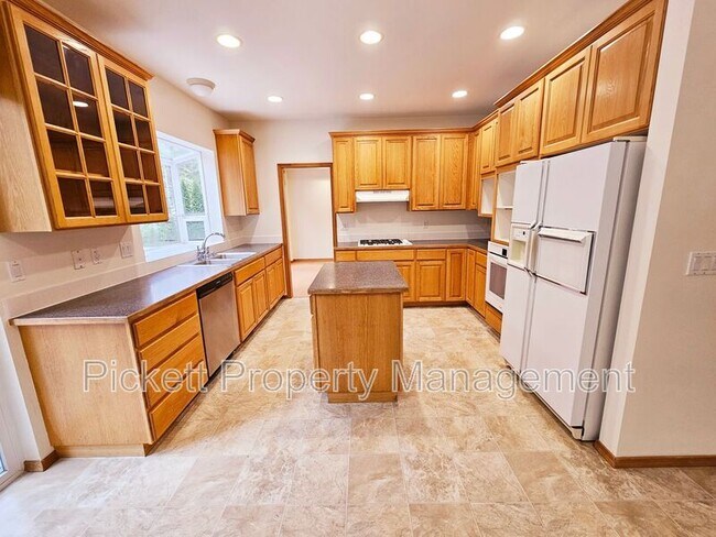 Building Photo - 5998 McCormick Woods Dr SW