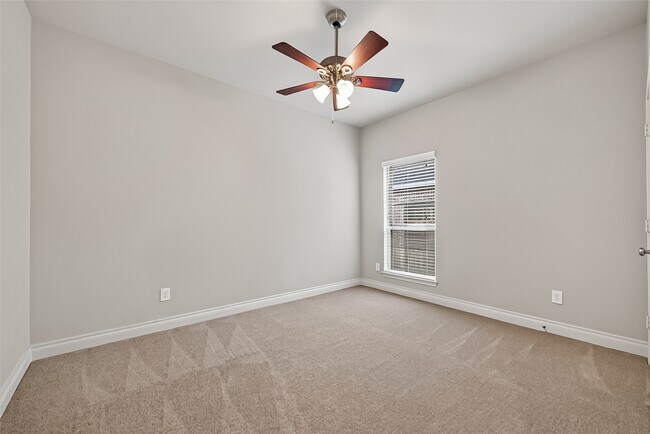 Building Photo - 2107 Cinnamon Teal Cir