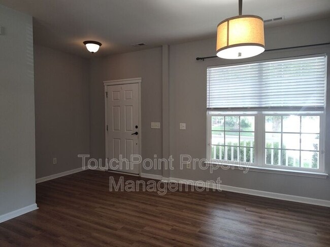 Building Photo - 16121 Long Talon Way