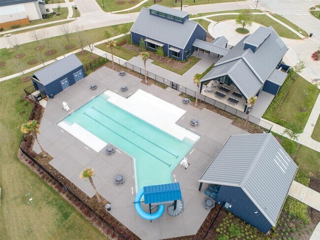 Building Photo - 32018 Crested Knl Ct