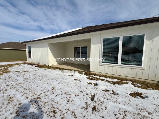 Building Photo - Brand-New 3 Bedroom, 2 Bathroom Ranch Home