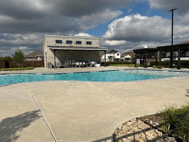 Building Photo - 520 Midnight Oak Dr